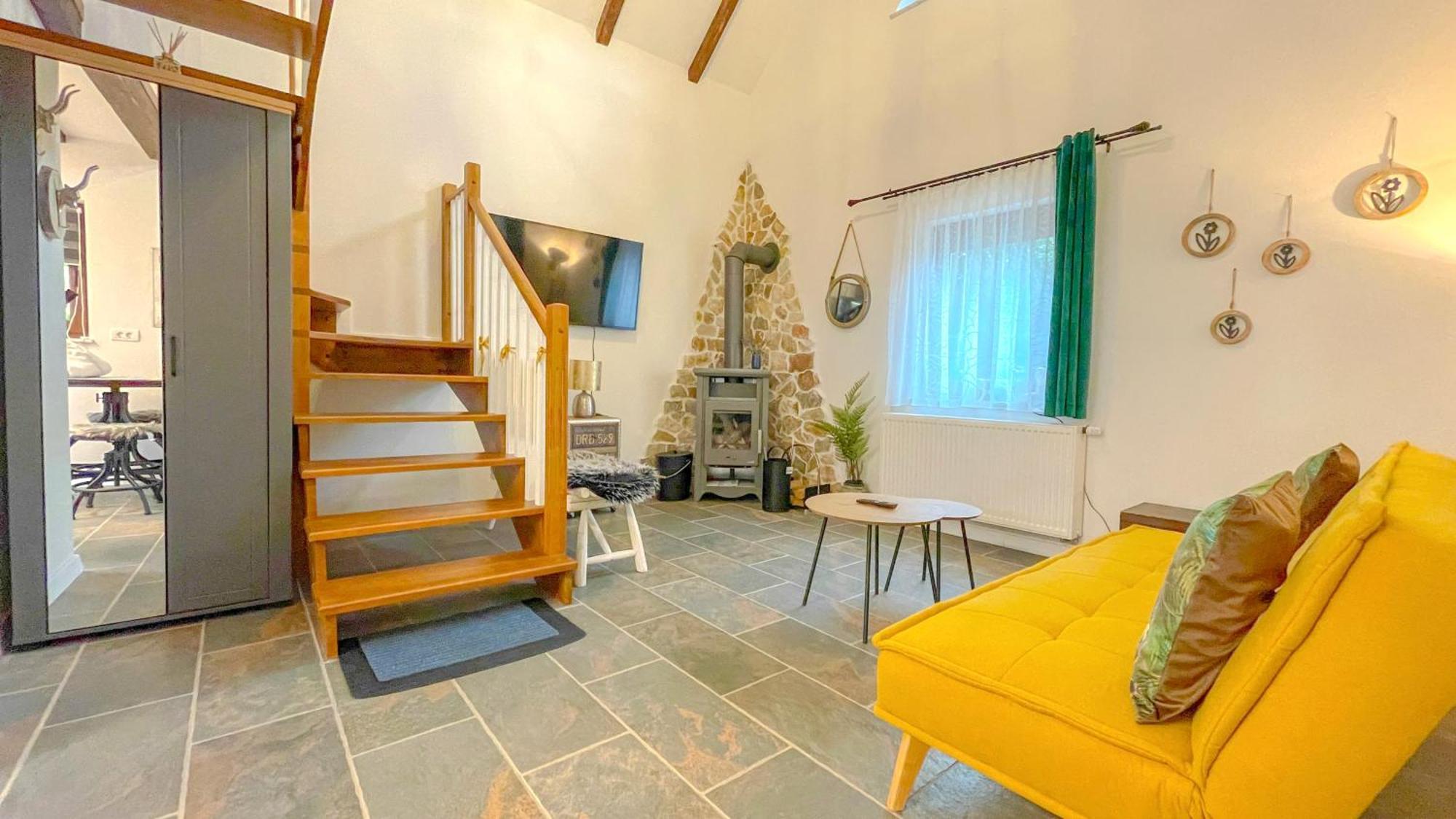 Ferienwohnung Vilux With Indoor Private Parking Brașov Exterior foto