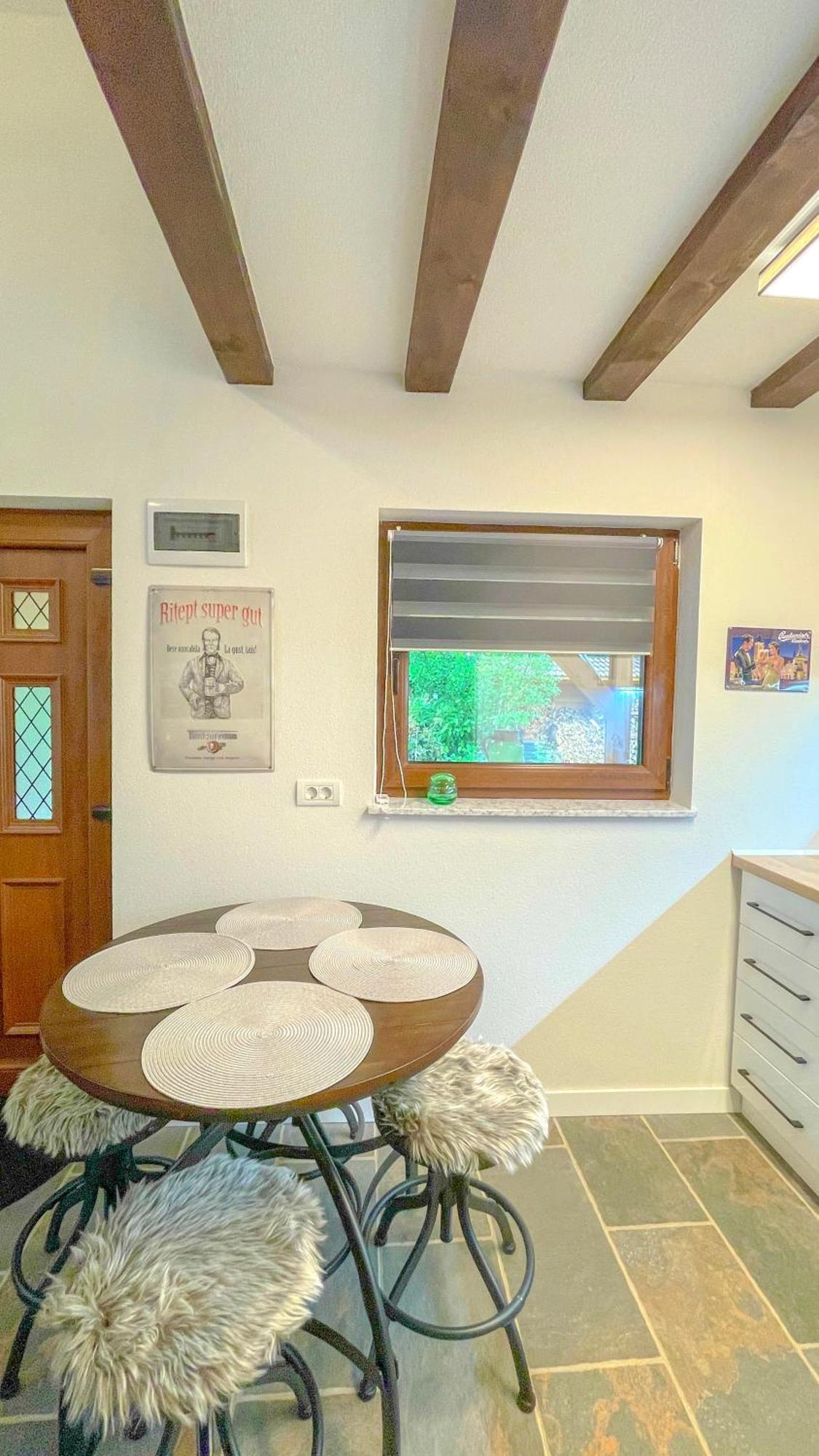 Ferienwohnung Vilux With Indoor Private Parking Brașov Exterior foto