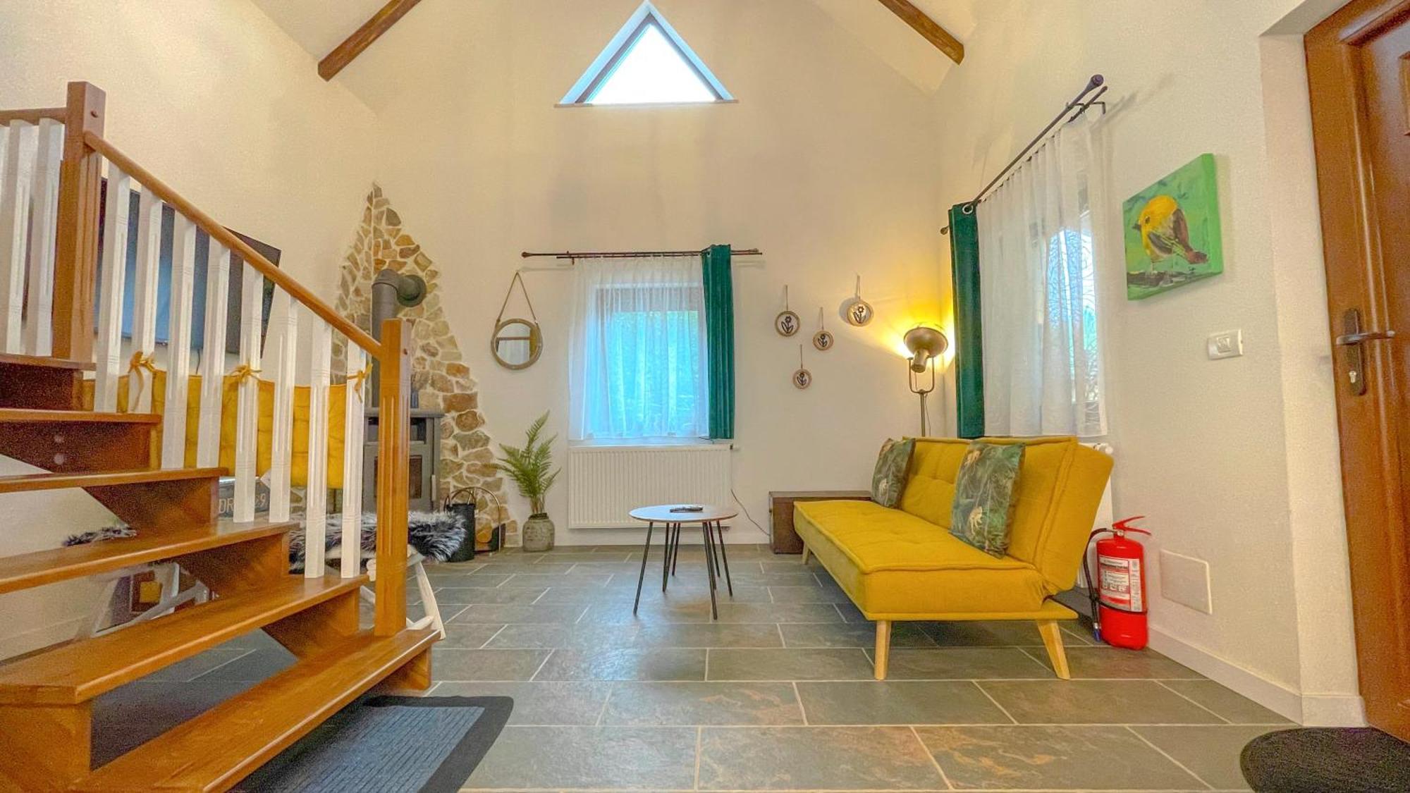 Ferienwohnung Vilux With Indoor Private Parking Brașov Exterior foto